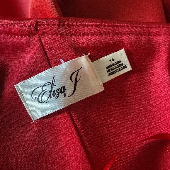 NWT Eliza J One-shoulder Bow Detail Satin Sheath Dress Red weeding formal - Picture 7 of 8